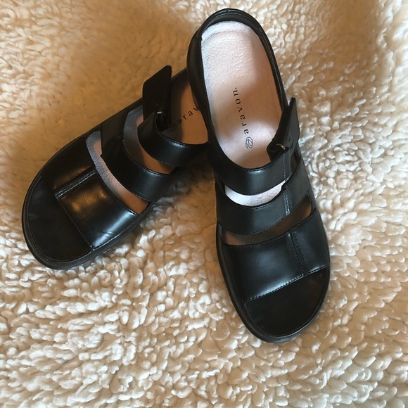 JustFab Lyna Buckle Straps Gladiator Upper Platform Heel